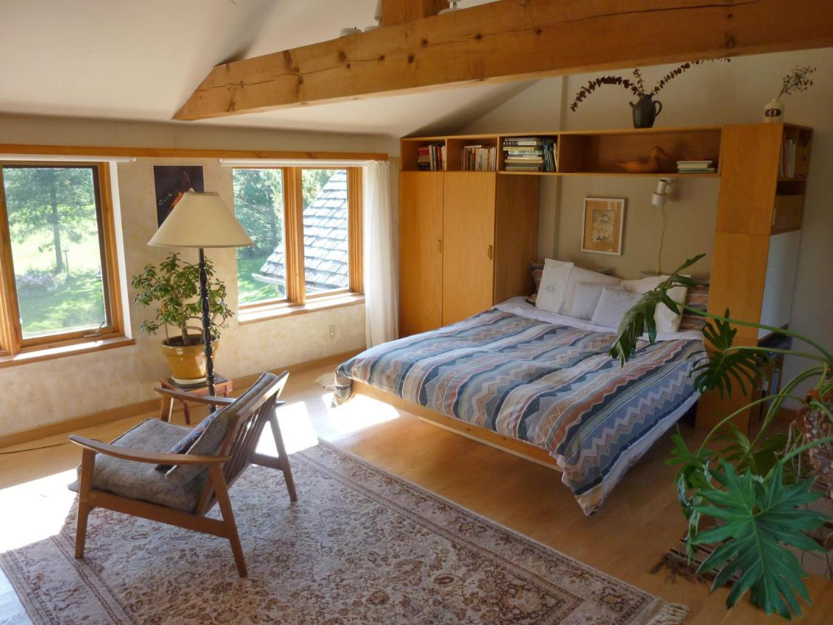 B&B Pinorama Sutton Eksteriør billede